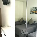 Residencial Mar Dos Acores 2* ליסבון