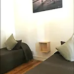 Residencial Mar Dos Acores Guest house Lisbon