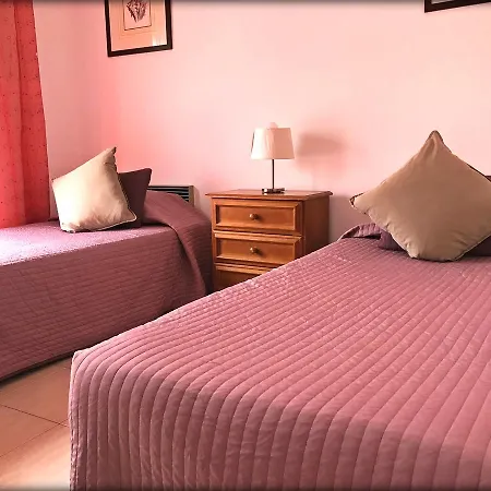 Residencial Mar Dos Acores 2*