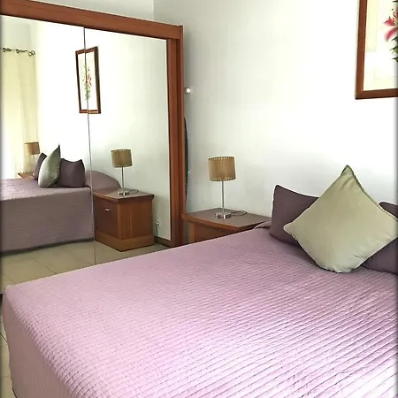 Pensión Residencial Mar Dos Acores 2*