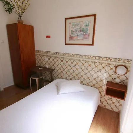 Residencial Mar Dos Acores 2*