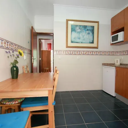 Residencial Mar Dos Acores Pensión 2*