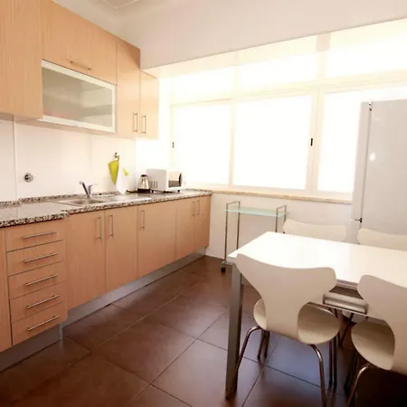 Residencial Mar Dos Acores Affittacamere 2*